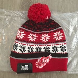 New Era Detroit Red Wings Beanie Hat Cap Black Red White - OSFM | New W/ Tags